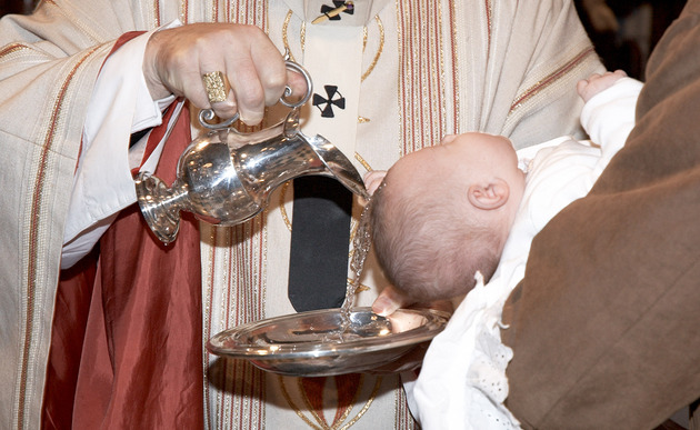 Offizielle Statistik 2014 veröffentlicht: Zahlen bei Erstkommunion, Firmung, und Gottesdienstbesuch rückgängig