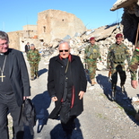 Nordirak, Ninive-Ebene, zerstörte Christenstadt Batnaya, Bischof Manfred Scheuer, Patriarch Louis Sako, Peshmerga-Soldaten