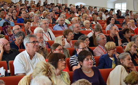 Publikum bei den 'Salzburger Hochschulwochen' 2016