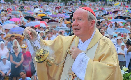 Kardinal Schönborn in Budslau, Weißrussland