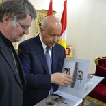 Nordirak, Erbil, Bischof Manfred Scheuer und der kurdische Innenminister Karim Sinjari