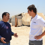 Caritas Österreich-Auslandshilfechef Christoph Schweifer im GEspräch mit Zaatari-Pressesprecher Gazi Al Sarhan, Zaatari-Camp/Jordanien   