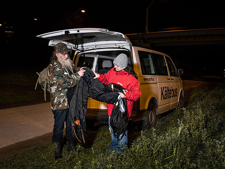 Generalsekretär Schwertner: 'Bei arktischer Kälte und tiefen Temperaturen ist das Leben auf der Straße besonders hart und lebensgefährlich'