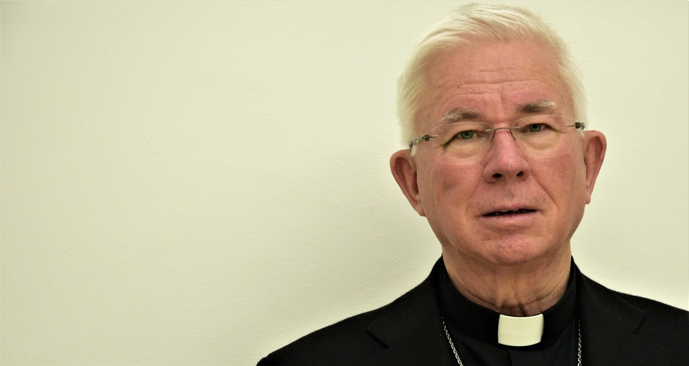 Abschiebung: Erzbischof Lackner mahnt zu Menschlichkeit und Dialog