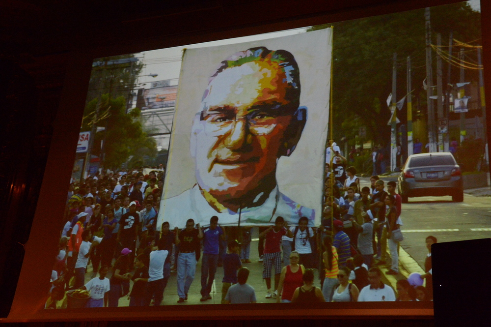 Oscar Romero / Film / screenshot
