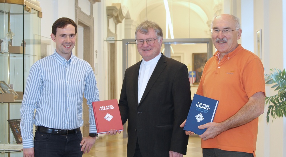 Reinhard Stiksel, Bischof Manfred Scheuer und Franz Kogler / Diözese Linz / Michael Kraml