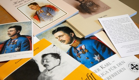 Kaiser Karl-Devotionalien.     Wien, 1.4.2005         ? Franz Josef Rupprecht; A-7123 M?nchhof; Bank: Raiffeisenbank M?nchhof (BLZ: 33054), Konto.-Nr.: 17.608 