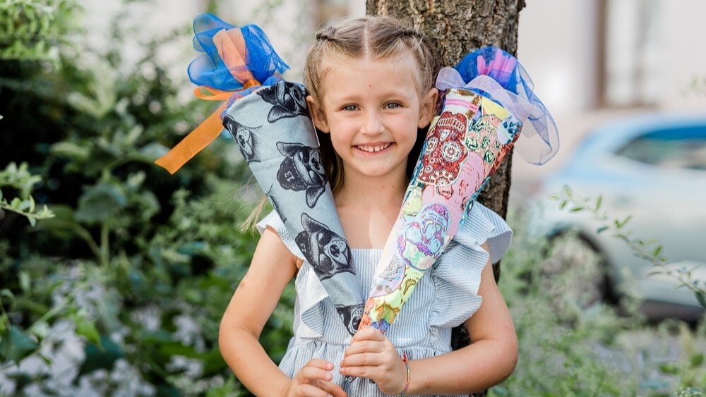 Mädchen mit Schultüten der Elisabeth-Stiftung / Erzdiözese Wien/Schönlaub Mädchen mit Schultüten der Elisabeth-Stiftung