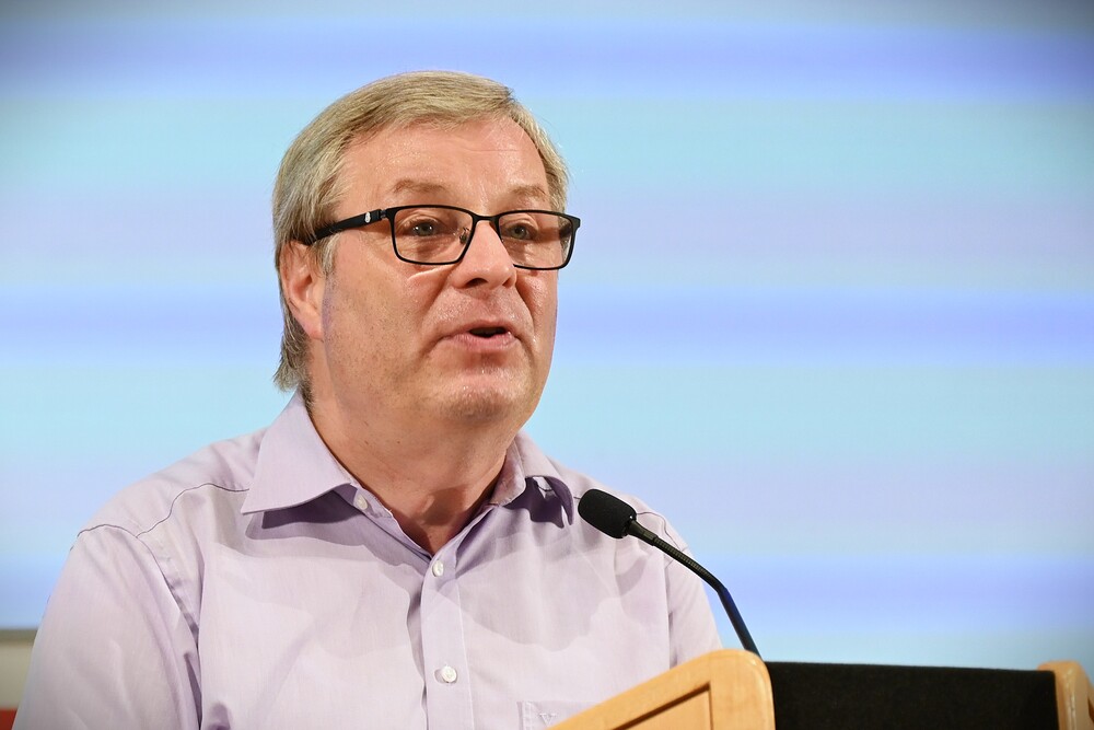 Prof. Franz Gmainer-Pranzl / Kathpress / Henning Klingen Laudator bei der Verleihung des 'Theologischen Preises' an Sr. Martha Zechmeister am 5. August 2026 in Salzburg