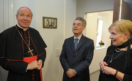 Kardinal Christoph Sch?nborn, Heinz Fischer, Annemarie Fenzl / Kardinal K?nig-Archiv