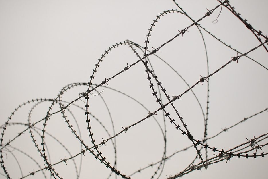 Stacheldraht / pixabay / gemeinfrei Stacheldraht