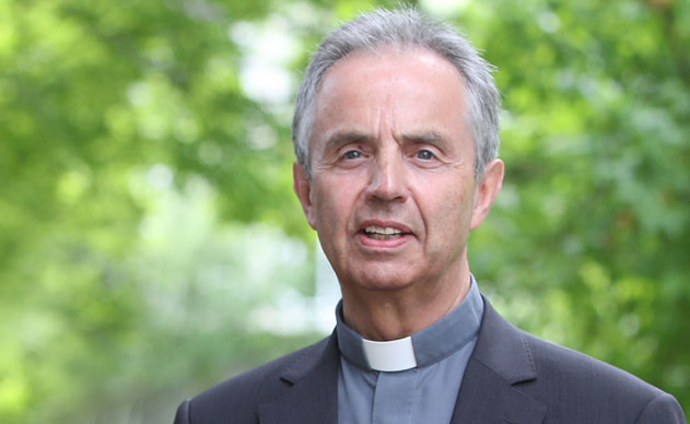 Pressekonferenz Erzdiözese SalzburgHansjörg Hofer wird als neuer Salzburger Weihbischof vorgestellt.Foto: Franz Neumayr     1.6.2017Im Bild v.l. Erzbischof Franz Lackner und Hansjörg Hofer