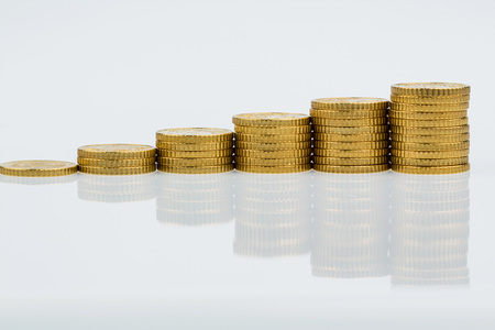 Gestapelte M?nzen, aufsteigende Reihe, Symbolfoto f?r Finanzplanung, steigende Rendite und gute Verzinsung