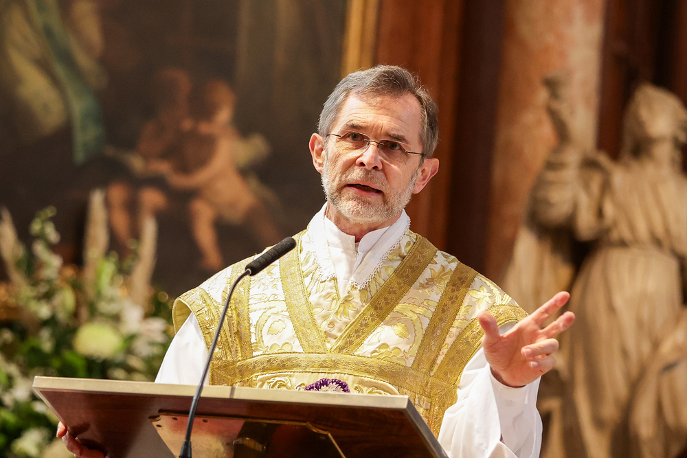 Ernannter Wiener Erzbischof feiert Gottesdienst zu Allerheiligen am 1. November 2025 im Wiener Stephansdom