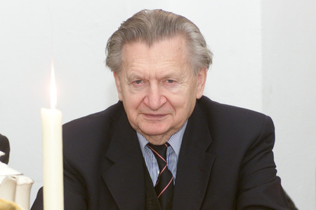 Alfred Klose / Franz Josef Rupprecht, Rupprecht@kathbild.at Alfred Klose.Wien, 30.10.2002