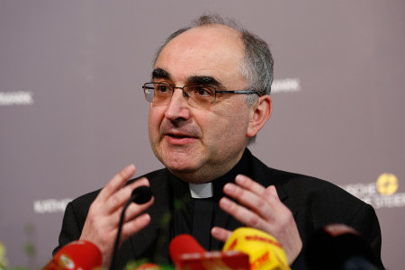 Gerd Neuhold, Sonntagsblatt
