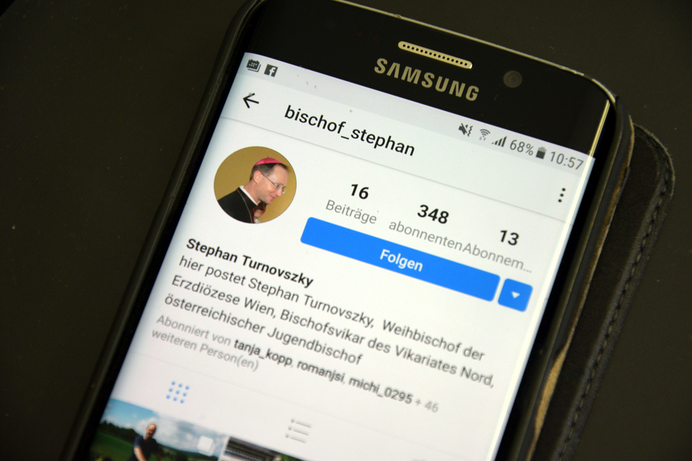 'Bischof_Stephan' Turnovszky jetzt wie andere hochrangige Kirchenvertreter auf Instagram