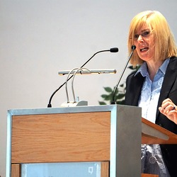 Prof. Claudia Nothelle