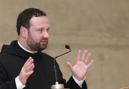 Jerusalemer Abt: 'Wollen in Ozean von Leid Hoffnungsinsel sein'