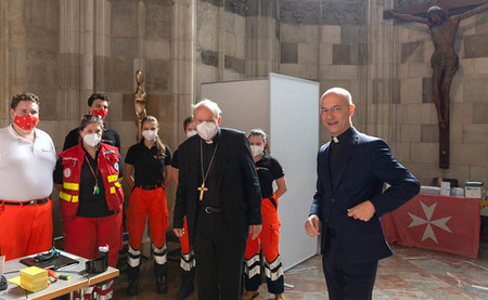 Kardinal Schönborn eröffnet Corona-impfstelle im Stephansdom