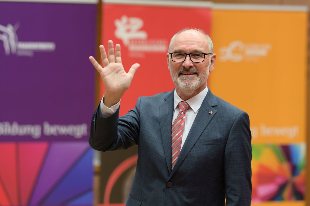 Andreas Gutenthaler / Erzdiözese Salzburg (eds)/Hiva Naghshi