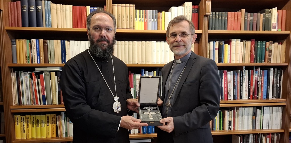 v.l.: Metropolit Arsenios (Kardamakis) und Erzbischof Josef Grünwidl / Georg Pulling/Kathpress v.l.: Metropolit Arsenios (Kardamakis) und Erzbischof Josef Grünwidl