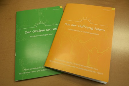 'Aus der Hoffnung feiern - Gottesdienste in Vielfalt gestalten', 'Den Glauben spüren - Rituale in Vielfalt gestalten', Oktober 2021.