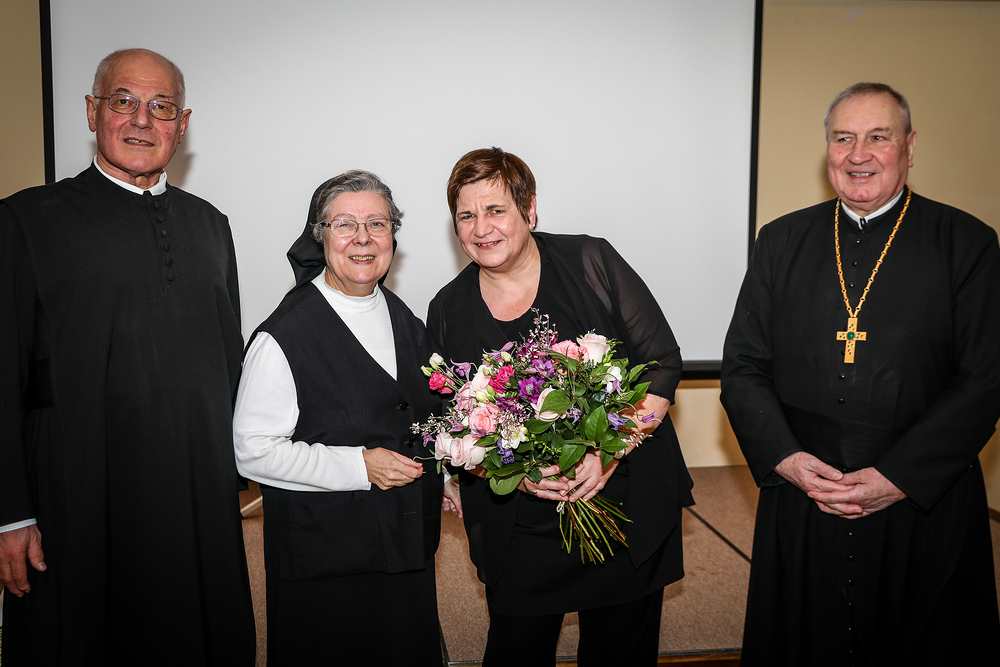 Orden würdigen Kulturexpertin Penz als 'Kämpferin gegen Vergessen'