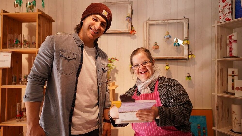 Zivildiener der Caritas im Einsatz / Caritas Vorarlberg Zivildiener der Caritas im Einsatz