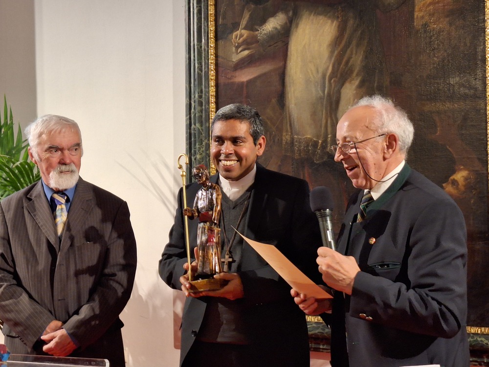 Romero-Preis 2023 geht an indischen Missionar P. Sen Vellakada