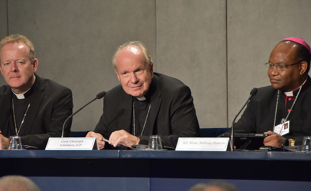 Kardinal Schönborn am 26. Oktober 2018 beim Pressebriefing zur Jugendsynode im Vatikan / Gutenbrunner/Kathpress