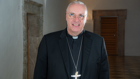 Zsifkovics für mehr Frauenmitsprache und Aus für Zölibatspflicht