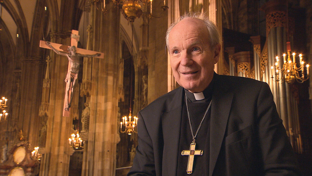 'FeierAbend', 'Mein Stephansdom.' Wenige Monate war Christoph Sch?nborn alt - und mit seiner Familie auf der Flucht nach ?sterreich - als gegen Ende des Zweiten Weltkriegs, der Stephansdom in Wien zu brennen begann. 75 Jahre sp?ter -  kurz bevor der 