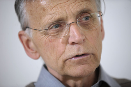 PROF PAUL M. ZULEHNER / Thomas Böhm / Tiroler Tageszeitung - 6020 Innsbruck, Ing-Etzel-Straße 30; thomas.boehm@tt.com, Thomas B Prof. Paul Michael Zulehner, Theologe und katholischer Priester, im Interview f