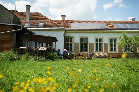 Gebäude für das Wiener 'VinziDorf' vor dem Umbau