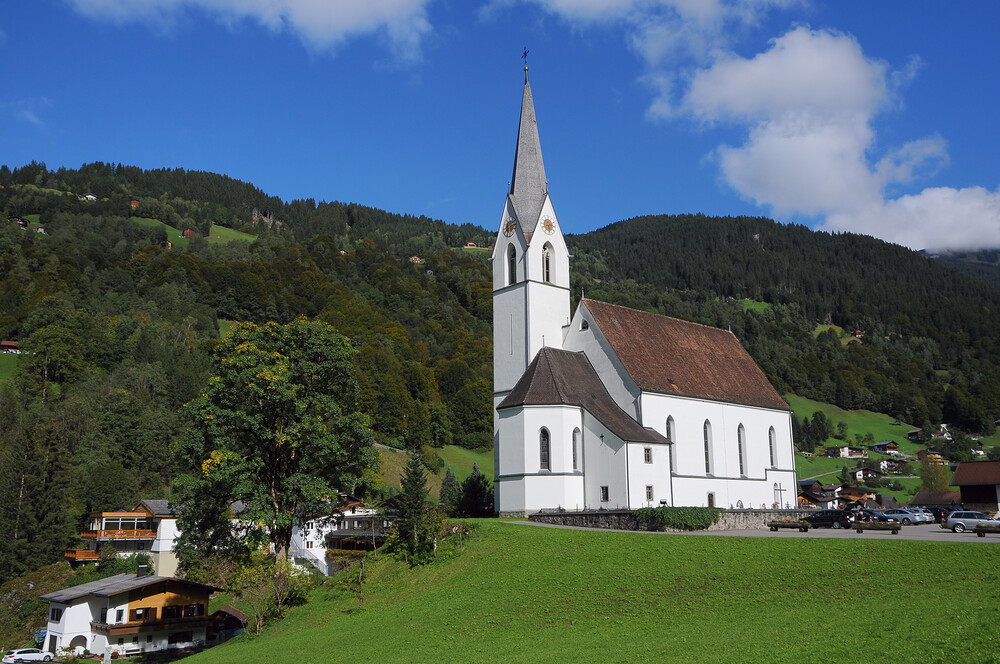 Pfarrkirche Silbertal / böhringer friedrich, CC BY-SA 3.0 AT, via Wikimedia Commons