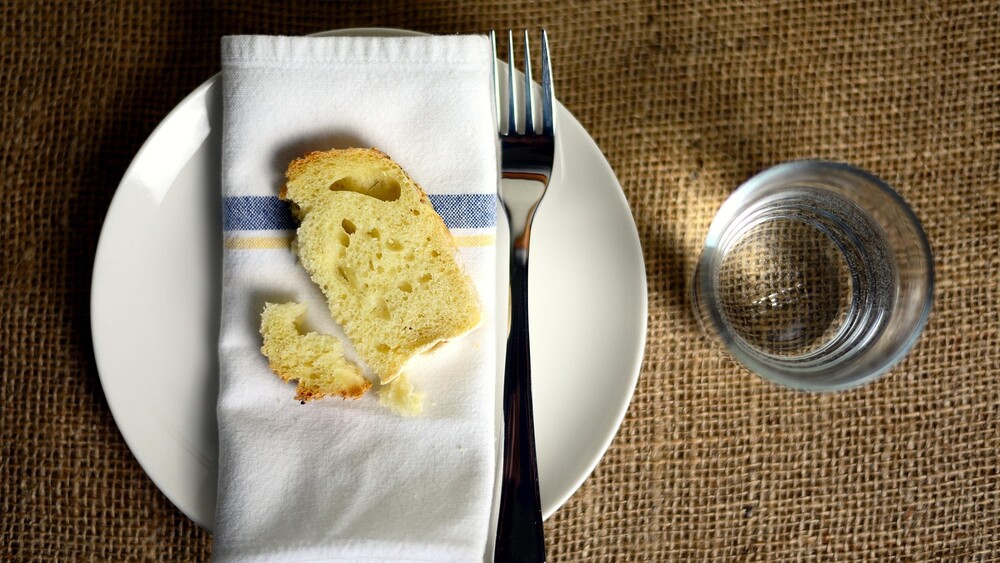 Fasten / congerdesign/Pixabay Fasten