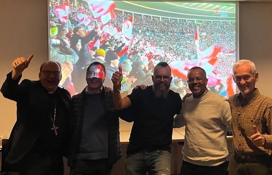 Glettler jubelt mit Fußball-Nationalteam über WM-Einzug