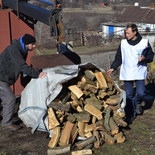 Hnutovo, Caritas-Holzlieferung