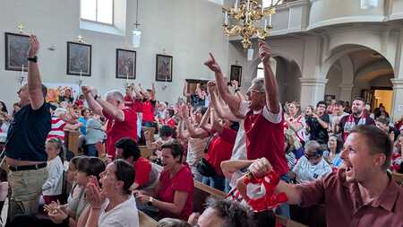 WM: 'Public Viewing' in Pfarrkirche Horn
