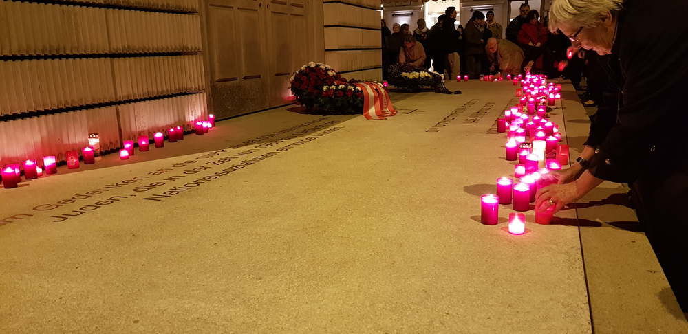 Novemberpogrome: Theologin ruft zu 'gefährlicher Erinnerung' auf