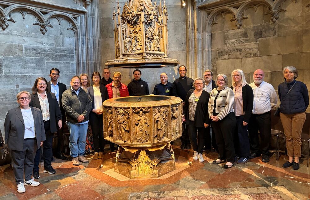 Teilnehmende des Eurocat-Treffens im Wiener Stephansdom / Daniel Vychytil Teilnehmende des Eurocat-Treffens im Wiener Stephansdom
