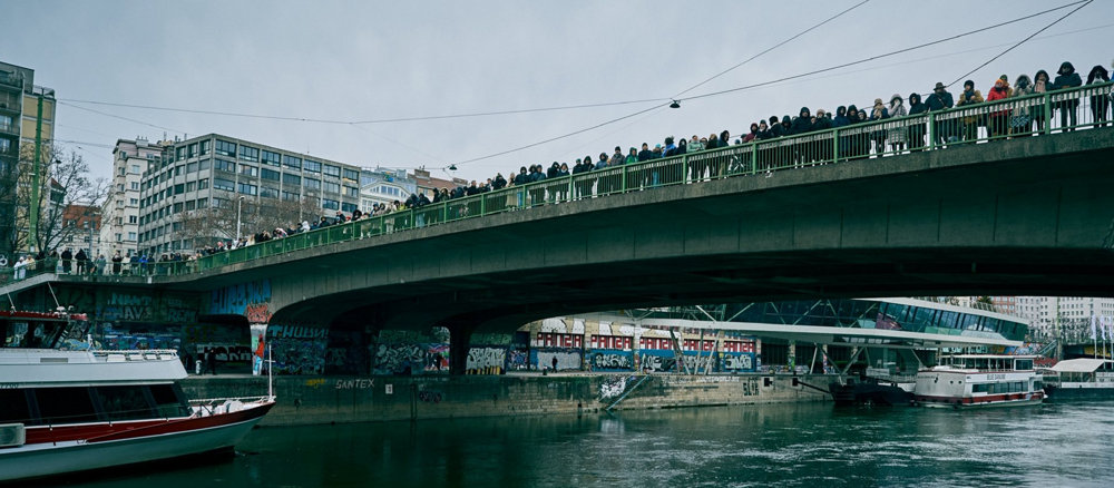 Wien: Zahlreiche Gläubige bei orthodoxer 'Großer Wasserweihe' / Rudenko Roman Wien: Zahlreiche Gläubige bei orthodoxer 'Großer Wasserweihe'
