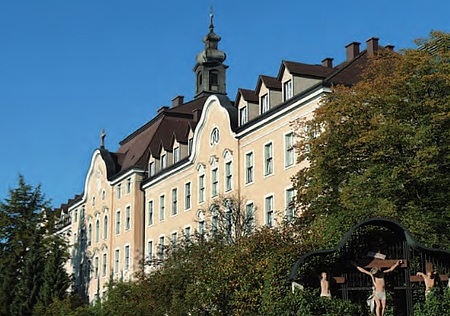 franziskanerinnen.at