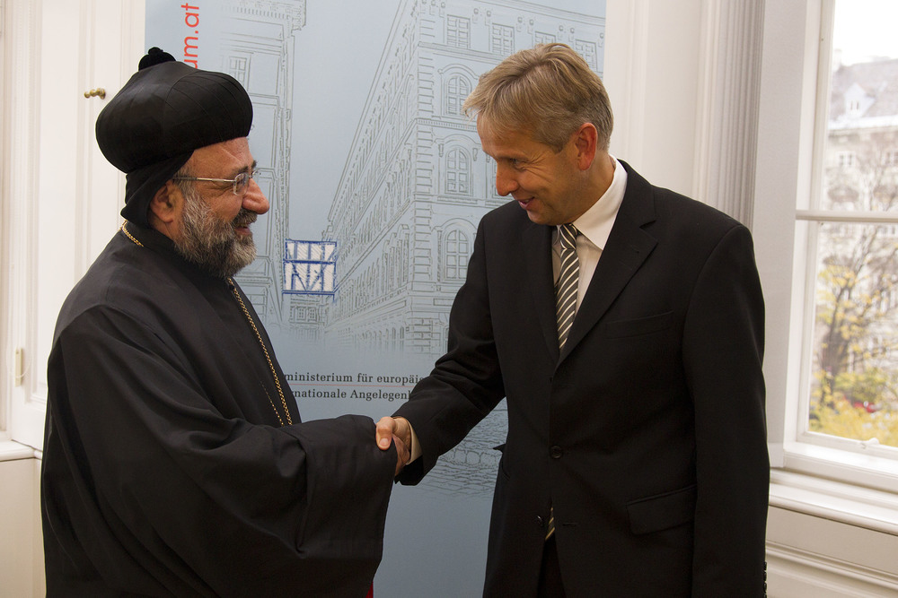 HStS Lopatka (R) & Syrisch-Orthodoxen Kirche von Aleppo, Erzbischof Mar Gregorios Yohanna Ibrahim (L)