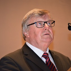 Prof. Karl-Josef Kuschel