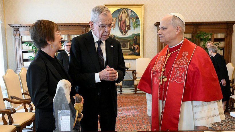 Papst Leo XIV., Bundespräsident Alexander Van der Bellen, First Lady Doris Schmidauer