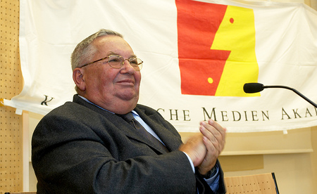 Gerhard Weis.     Wien, 19.11.2005          ? Franz Josef Rupprecht; A-7123 M?nchhof; Bank: Raiffeisenbank M?nchhof (BLZ: 33054), Konto.-Nr.: 17.608 