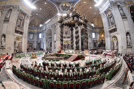 Eröffnungs-Gottesdienst zur Synode / kna-bild.de