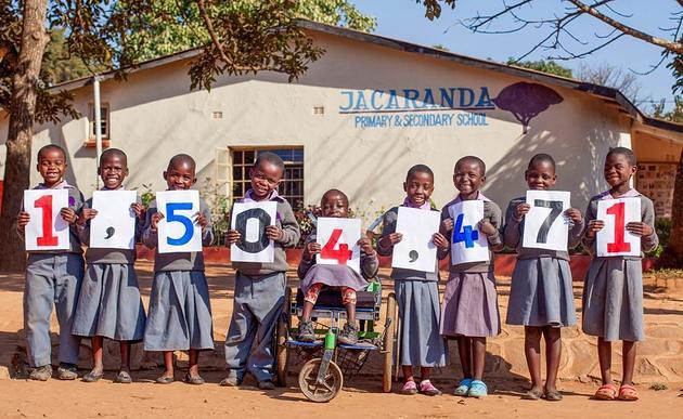 Schulernährungs-Initiative feiert 1,5-Millionen-Marke an täglichen Mahlzeiten / Mary's Meals